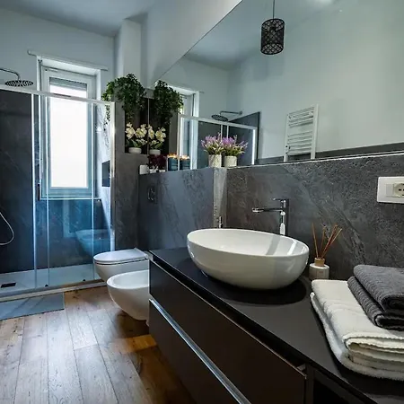 Relax Self Check-in & Free Parking Apartment *